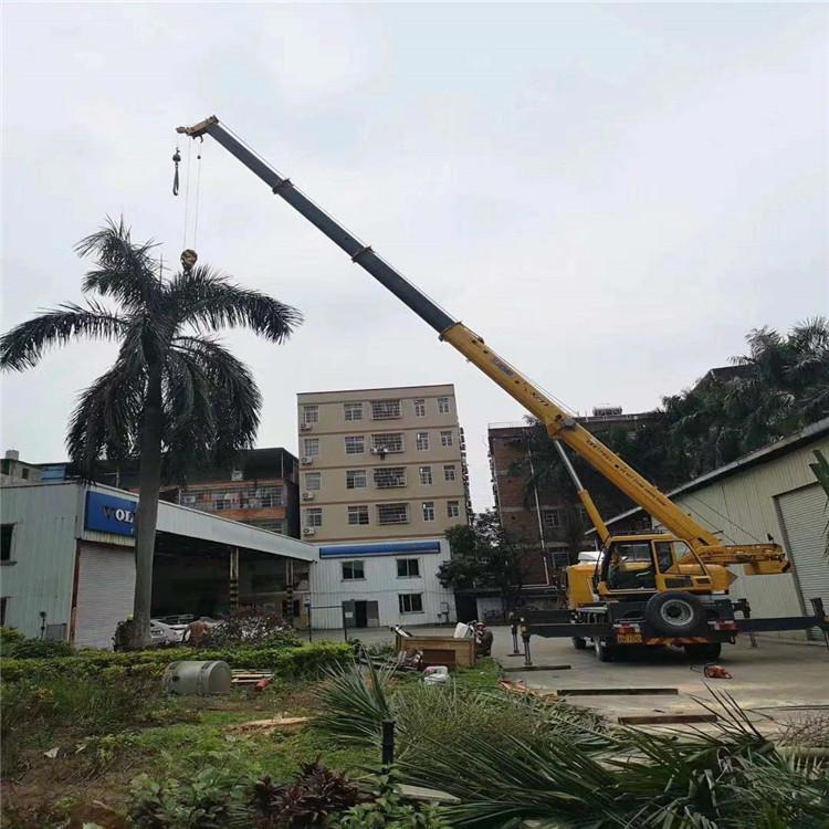 从化12吨吊车出租一天的收费标准是什么